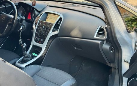 Opel Astra J, 2012 год, 825 000 рублей, 10 фотография