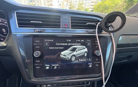 Volkswagen Tiguan II, 2018 год, 2 465 000 рублей, 12 фотография
