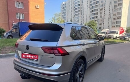 Volkswagen Tiguan II, 2018 год, 2 465 000 рублей, 5 фотография