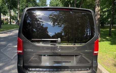 Mercedes-Benz V-Класс, 2019 год, 6 000 000 рублей, 9 фотография