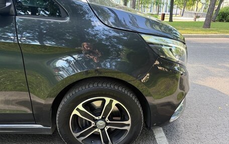 Mercedes-Benz V-Класс, 2019 год, 6 000 000 рублей, 17 фотография