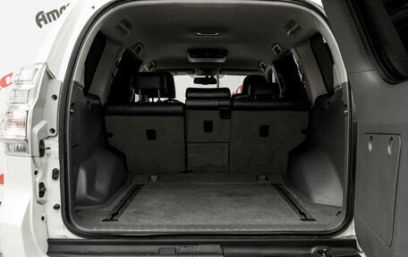 Toyota Land Cruiser Prado 150 рестайлинг 2, 2011 год, 3 320 000 рублей, 8 фотография