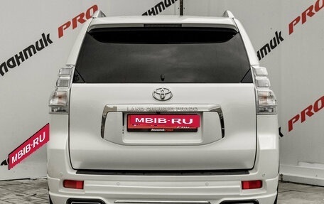 Toyota Land Cruiser Prado 150 рестайлинг 2, 2011 год, 3 320 000 рублей, 5 фотография