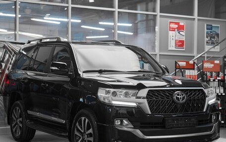 Toyota Land Cruiser 200, 2015 год, 4 699 000 рублей, 3 фотография