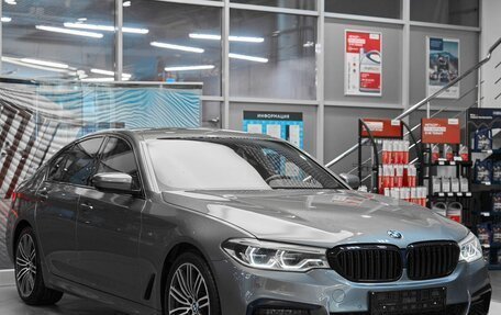 BMW 5 серия, 2019 год, 3 899 000 рублей, 3 фотография