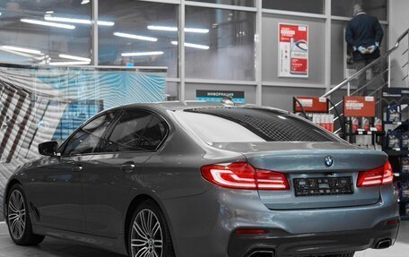 BMW 5 серия, 2019 год, 3 899 000 рублей, 4 фотография