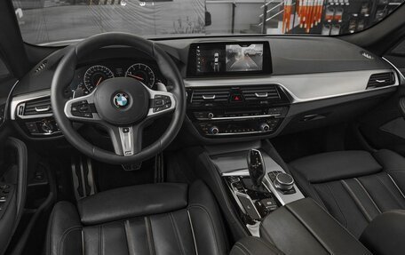 BMW 5 серия, 2019 год, 3 899 000 рублей, 8 фотография