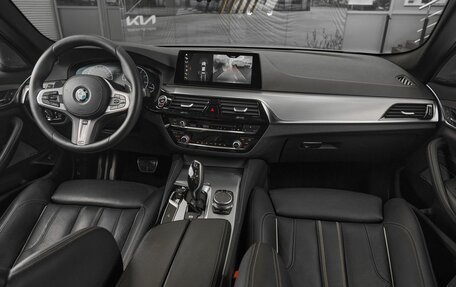 BMW 5 серия, 2019 год, 3 899 000 рублей, 10 фотография