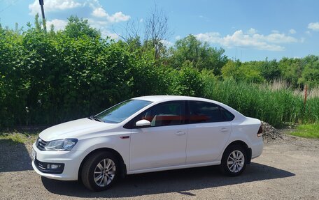 Volkswagen Polo VI (EU Market), 2019 год, 1 350 000 рублей, 1 фотография