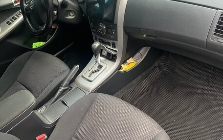 Toyota Corolla, 2011 год, 1 170 000 рублей, 13 фотография