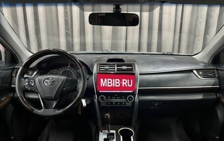 Toyota Camry, 2017 год, 1 179 900 рублей, 11 фотография