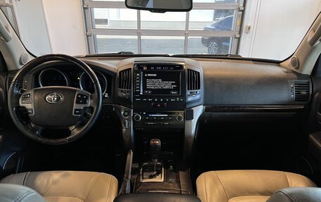 Toyota Land Cruiser 200, 2008 год, 2 599 000 рублей, 9 фотография