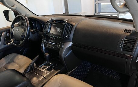 Toyota Land Cruiser 200, 2008 год, 2 599 000 рублей, 12 фотография