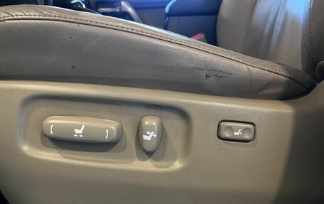 Toyota Land Cruiser 200, 2008 год, 2 599 000 рублей, 34 фотография