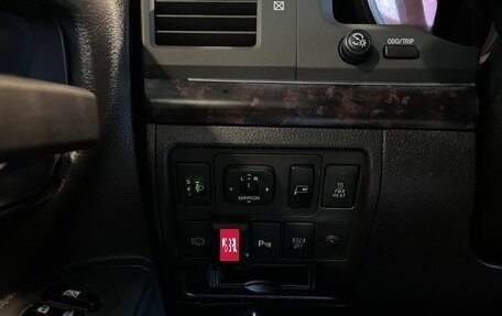 Toyota Land Cruiser 200, 2008 год, 2 599 000 рублей, 31 фотография