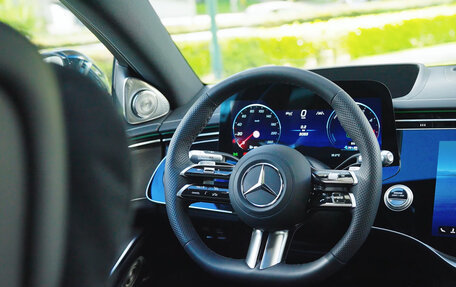 Mercedes-Benz S-Класс, 2026 год, 27 000 000 рублей, 6 фотография