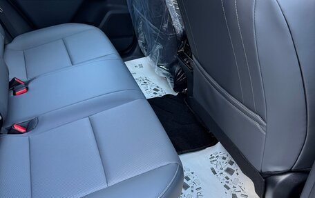 Toyota RAV4, 2025 год, 3 600 000 рублей, 7 фотография
