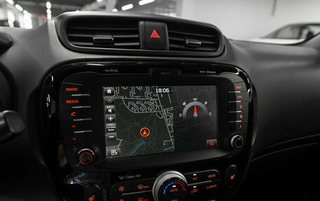 KIA Soul II рестайлинг, 2014 год, 1 590 000 рублей, 19 фотография