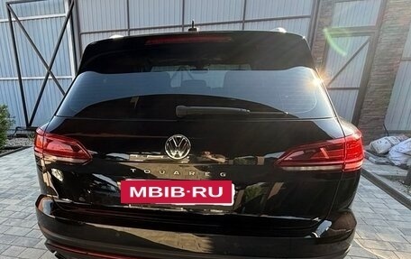 Volkswagen Touareg III, 2018 год, 3 200 000 рублей, 7 фотография