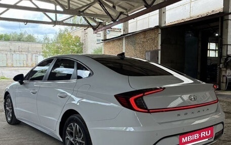 Hyundai Sonata VIII, 2021 год, 2 400 000 рублей, 8 фотография