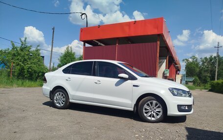 Volkswagen Polo VI (EU Market), 2019 год, 1 350 000 рублей, 3 фотография