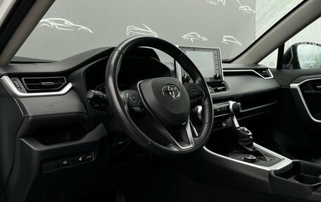 Toyota RAV4, 2020 год, 3 350 500 рублей, 5 фотография