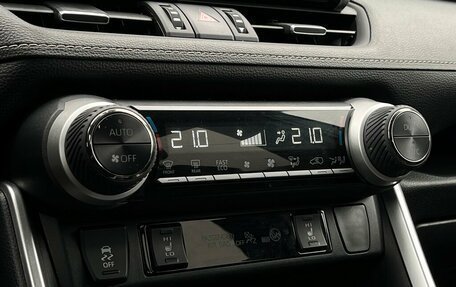 Toyota RAV4, 2020 год, 3 350 500 рублей, 18 фотография