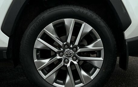 Toyota RAV4, 2020 год, 3 350 500 рублей, 29 фотография