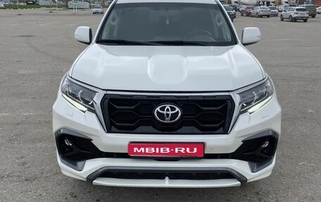 Toyota Land Cruiser Prado 150 рестайлинг 2, 2020 год, 5 350 000 рублей, 1 фотография