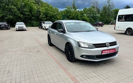Volkswagen Jetta VI, 2014 год, 1 300 000 рублей, 1 фотография