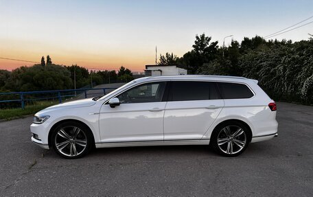 Volkswagen Passat B8 рестайлинг, 2015 год, 1 970 000 рублей, 6 фотография