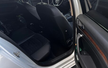 Volkswagen Passat B8 рестайлинг, 2015 год, 1 970 000 рублей, 27 фотография
