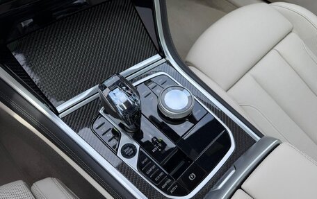 BMW 8 серия, 2024 год, 14 000 000 рублей, 9 фотография