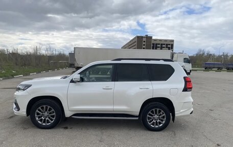 Toyota Land Cruiser Prado 150 рестайлинг 2, 2020 год, 5 350 000 рублей, 4 фотография