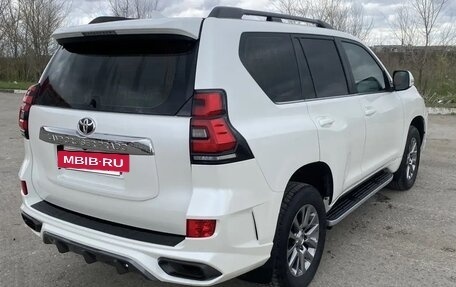 Toyota Land Cruiser Prado 150 рестайлинг 2, 2020 год, 5 350 000 рублей, 6 фотография