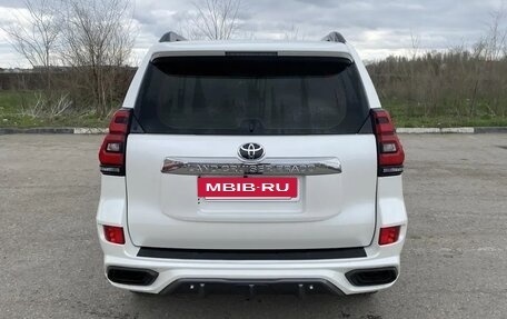 Toyota Land Cruiser Prado 150 рестайлинг 2, 2020 год, 5 350 000 рублей, 8 фотография