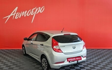 Hyundai Solaris II рестайлинг, 2015 год, 715 000 рублей, 3 фотография