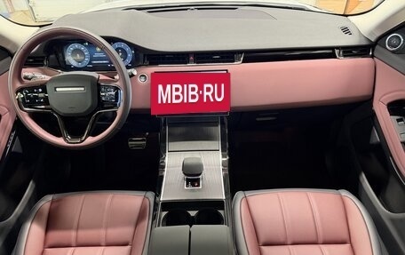 Land Rover Range Rover Evoque II, 2025 год, 5 699 000 рублей, 21 фотография
