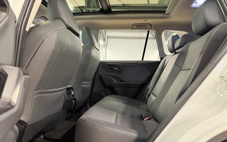 Toyota RAV4, 2026 год, 3 999 000 рублей, 25 фотография