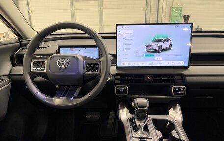 Toyota RAV4, 2026 год, 3 999 000 рублей, 21 фотография
