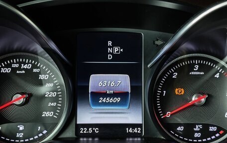 Mercedes-Benz V-Класс, 2015 год, 3 349 000 рублей, 18 фотография