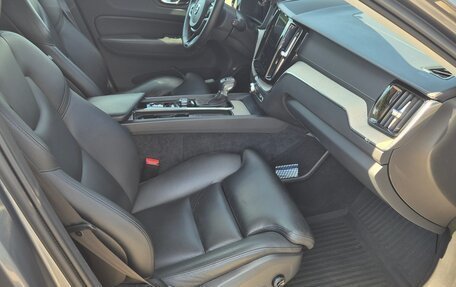 Volvo XC60 II, 2018 год, 3 500 000 рублей, 6 фотография