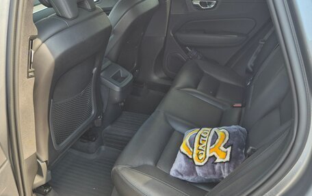 Volvo XC60 II, 2018 год, 3 500 000 рублей, 7 фотография