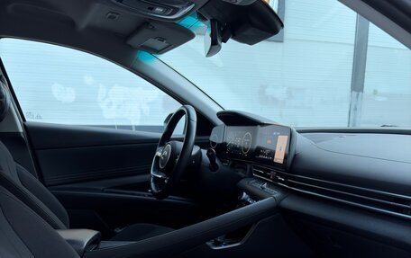 Hyundai Elantra, 2021 год, 2 175 000 рублей, 15 фотография