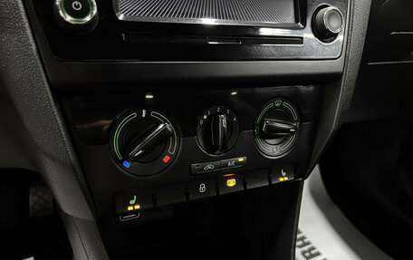 Skoda Rapid I, 2018 год, 1 225 000 рублей, 16 фотография