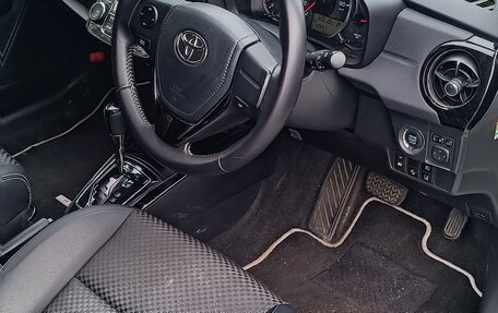 Toyota Corolla, 2015 год, 1 300 000 рублей, 8 фотография
