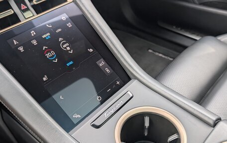Porsche Taycan I, 2020 год, 7 495 000 рублей, 16 фотография