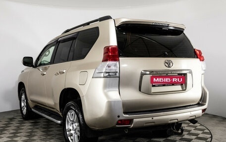 Toyota Land Cruiser Prado 150 рестайлинг 2, 2010 год, 2 199 000 рублей, 7 фотография