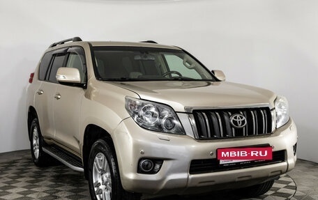 Toyota Land Cruiser Prado 150 рестайлинг 2, 2010 год, 2 199 000 рублей, 3 фотография