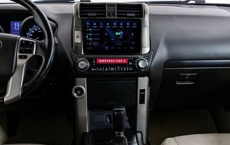 Toyota Land Cruiser Prado 150 рестайлинг 2, 2010 год, 2 199 000 рублей, 12 фотография
